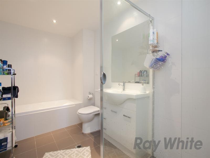 E403/18 Smart Street, Charlestown NSW 2290