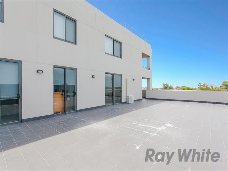 E403/18 Smart Street, Charlestown NSW 2290