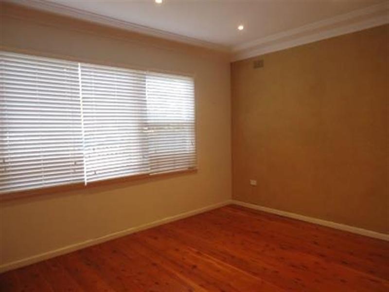 30 Buchanan Street, Merewether NSW 2291