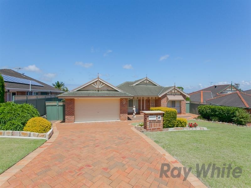 9 Smokebush Place, Garden Suburb NSW 2289