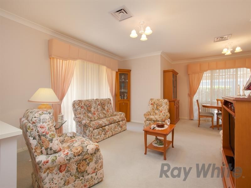 9 Smokebush Place, Garden Suburb NSW 2289