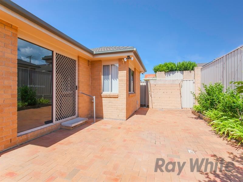 12 Myers Lane, Adamstown NSW 2289