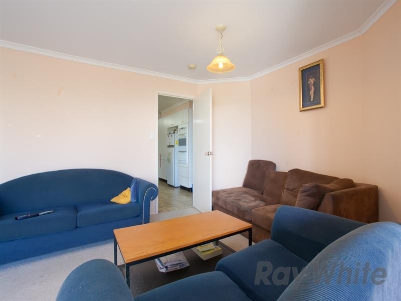 4 Benjamin Drive, Wallsend NSW 2287
