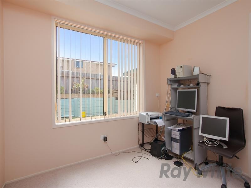 4 Benjamin Drive, Wallsend NSW 2287