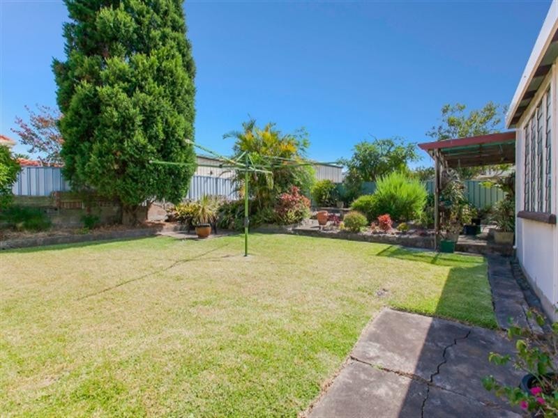 16 Thornton Avenue, Mayfield West NSW 2304