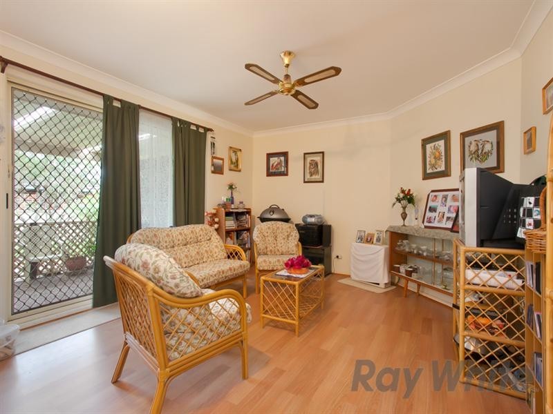 20 Nightingale Crescent, Cameron Park NSW 2285