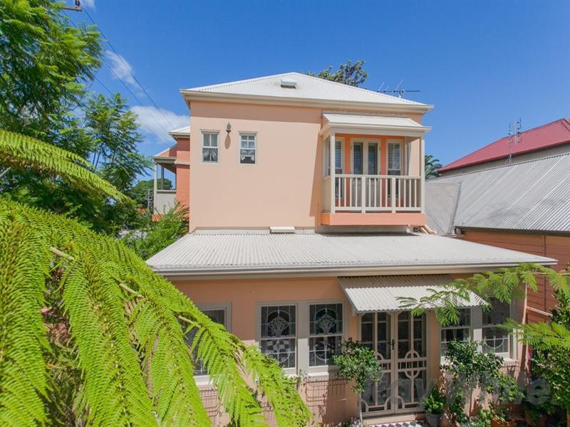 41 Young Street, Carrington NSW 2294