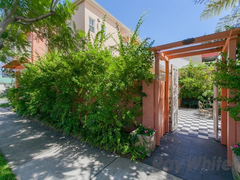 41 Young Street, Carrington NSW 2294