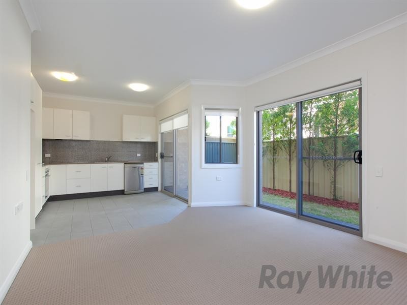 2/118-120 Dumaresq Street, Hamilton NSW 2303