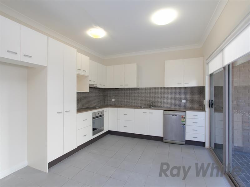 2/118-120 Dumaresq Street, Hamilton NSW 2303