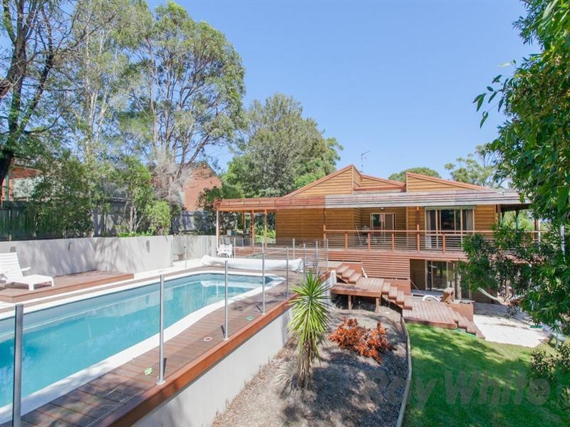 7 Roshan Close, Whitebridge NSW 2290