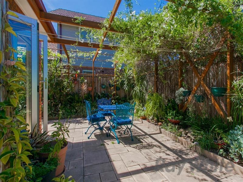 45a Swan Street, Hamilton NSW 2303