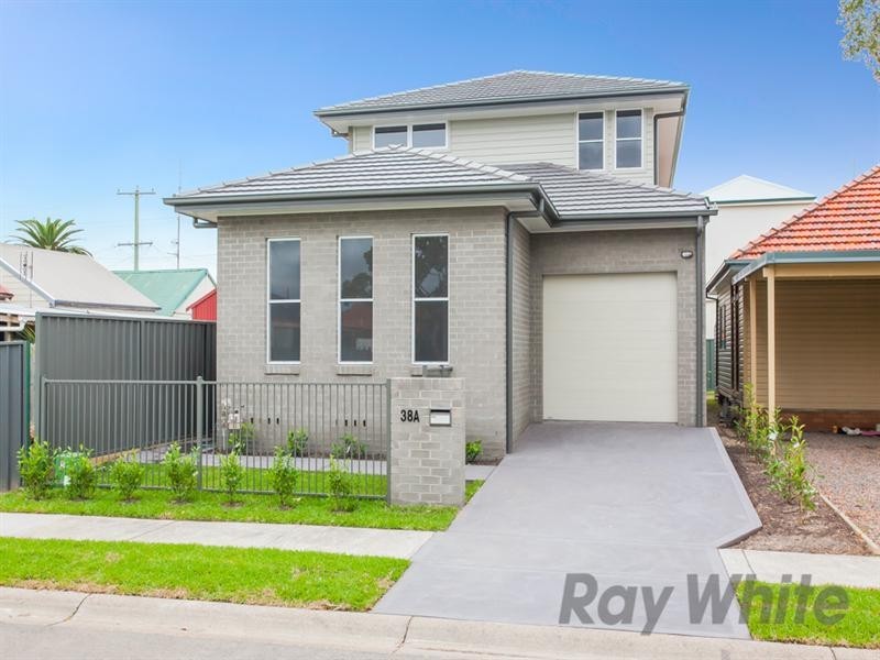 38A Garrett Street, Carrington NSW 2294
