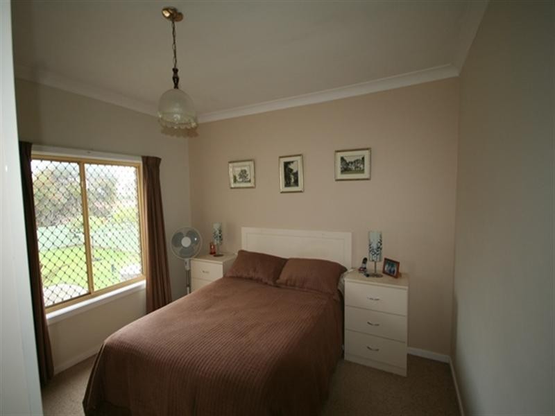 37 Thornton Avenue, Mayfield West NSW 2304