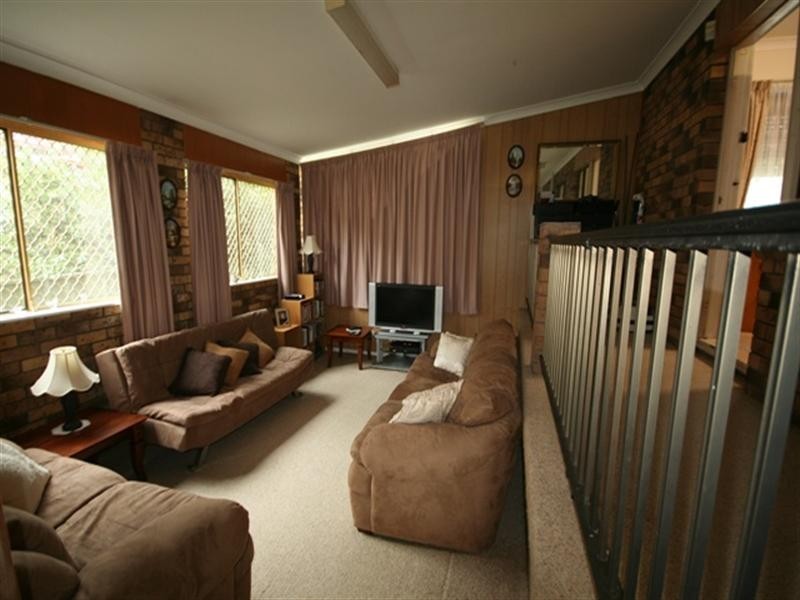 37 Thornton Avenue, Mayfield West NSW 2304