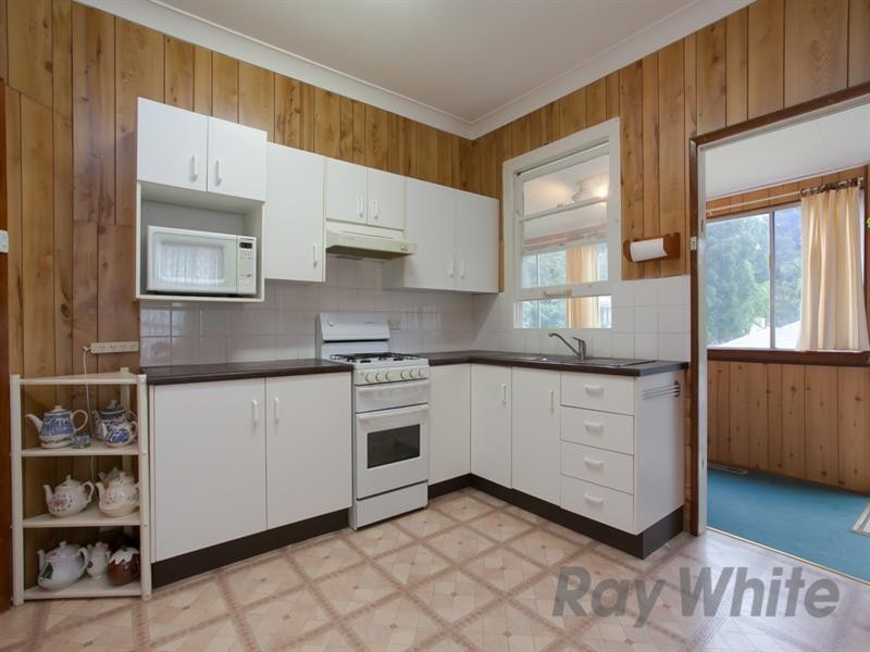 5 Edward Street, Charlestown NSW 2290