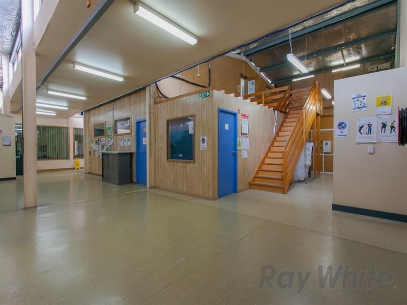51 Parklea Avenue, Croudace Bay NSW 2280