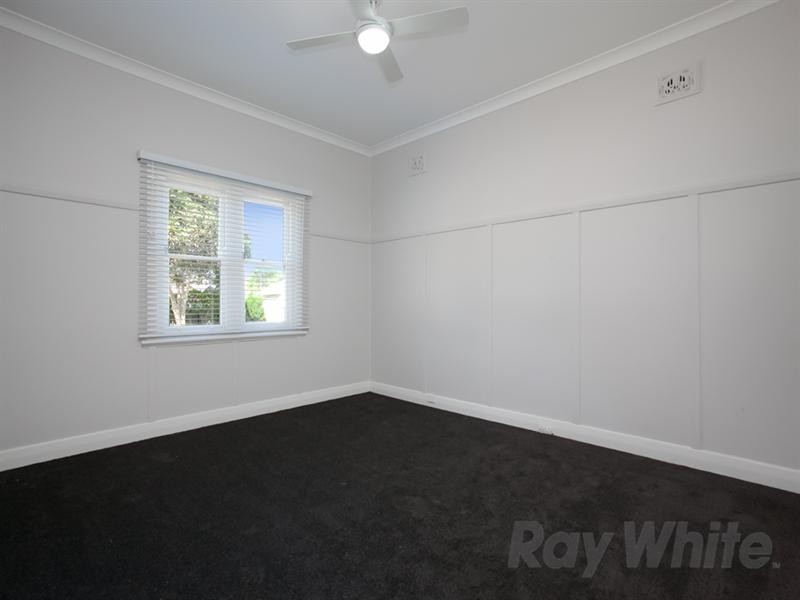 33 Harriet Street, Waratah NSW 2298