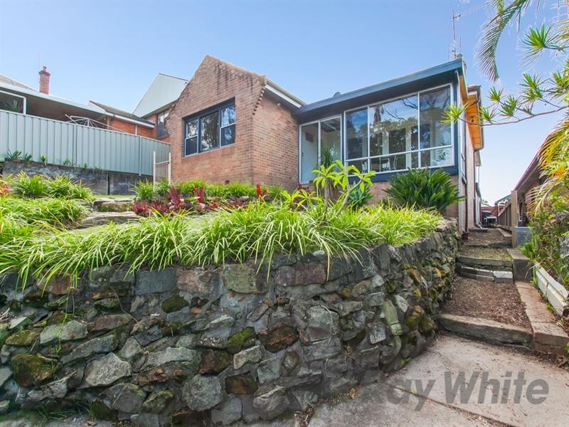 7 Lees Street, Charlestown NSW 2290