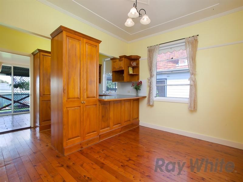 13 Palmer Street, Georgetown NSW 2298