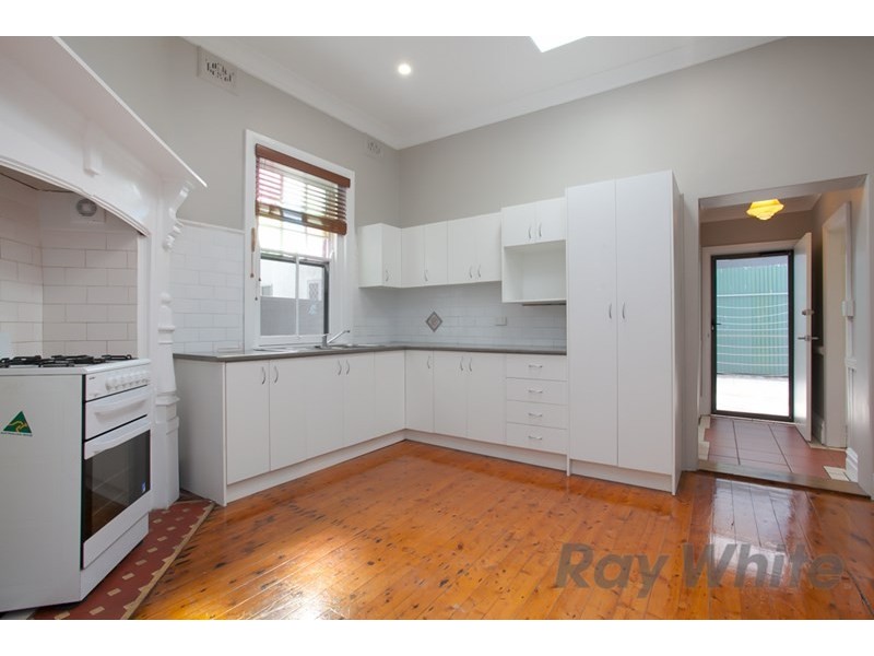 11 Victoria Street, Carrington NSW 2294