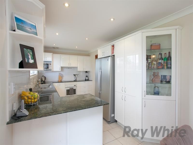 40 Beauford Avenue, Maryland NSW 2287