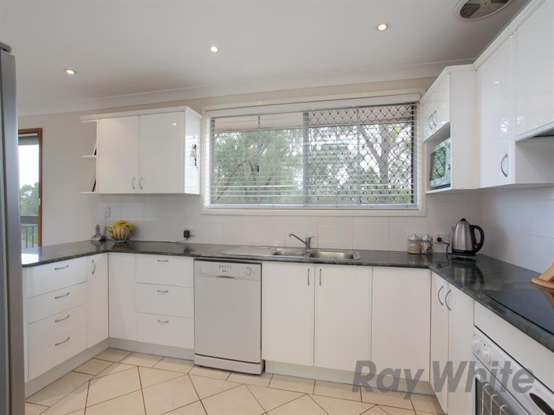 40 Beauford Avenue, Maryland NSW 2287