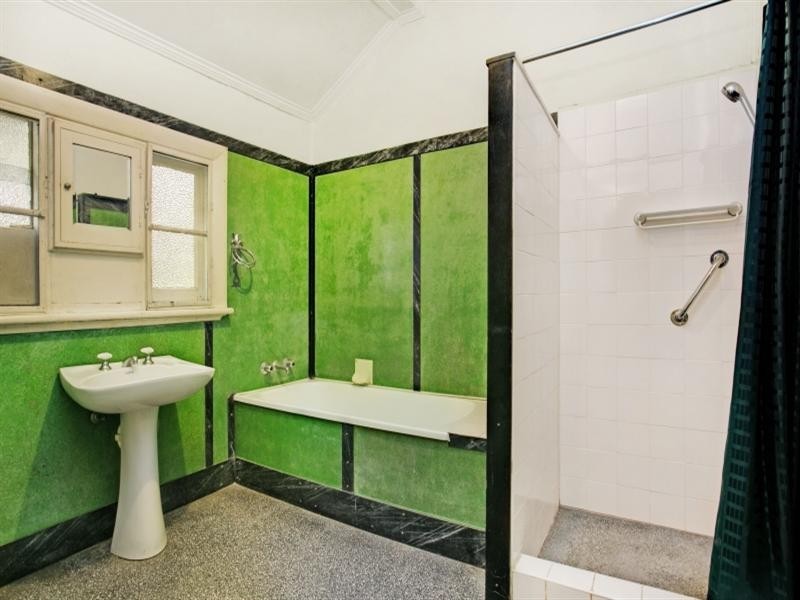 New Lambton Heights NSW 2305