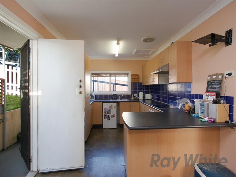 15 Raymond Street, Speers Point NSW 2284