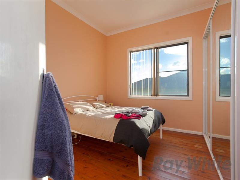 15 Raymond Street, Speers Point NSW 2284