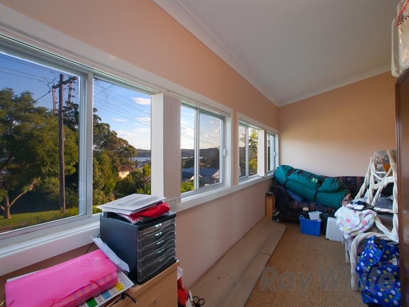 15 Raymond Street, Speers Point NSW 2284