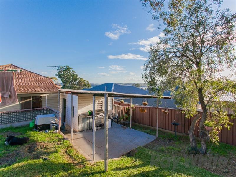 15 Raymond Street, Speers Point NSW 2284