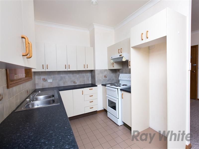 2/297 Brunker Road, Adamstown NSW 2289