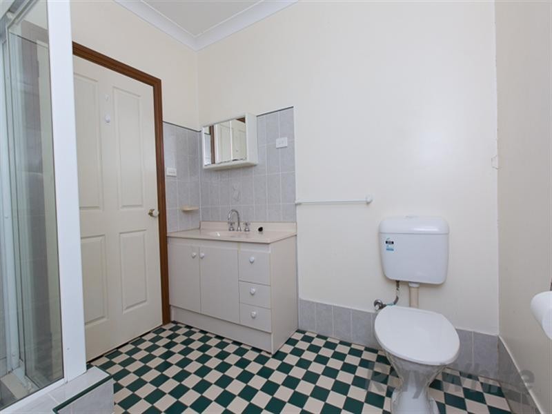 2/297 Brunker Road, Adamstown NSW 2289
