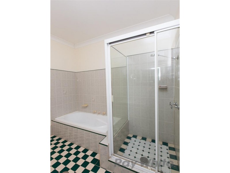 2/297 Brunker Road, Adamstown NSW 2289