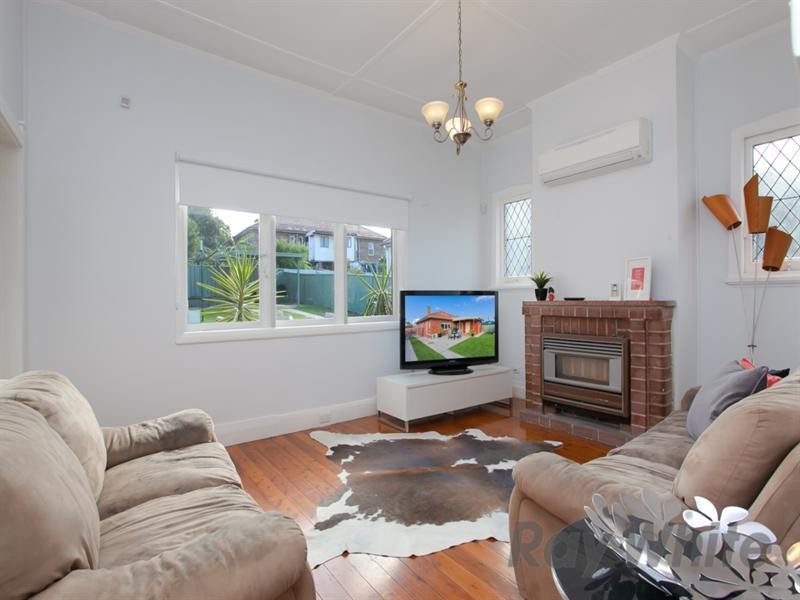 94 Kerr Street, Mayfield NSW 2304