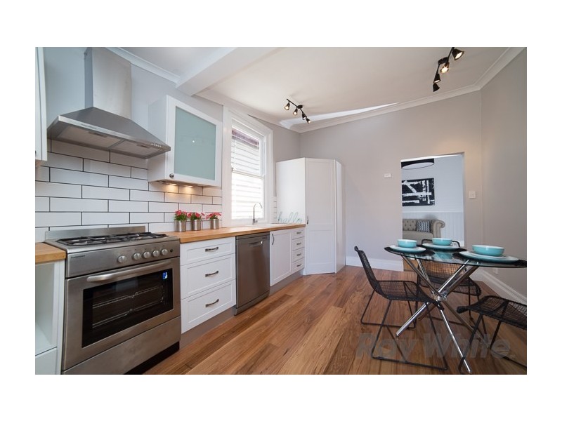 8 Bourke Street, Carrington NSW 2294