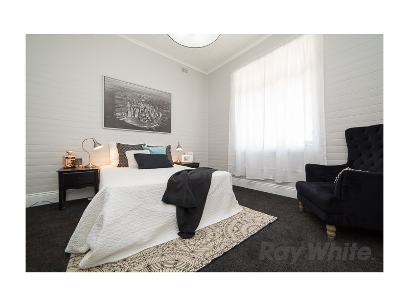 8 Bourke Street, Carrington NSW 2294