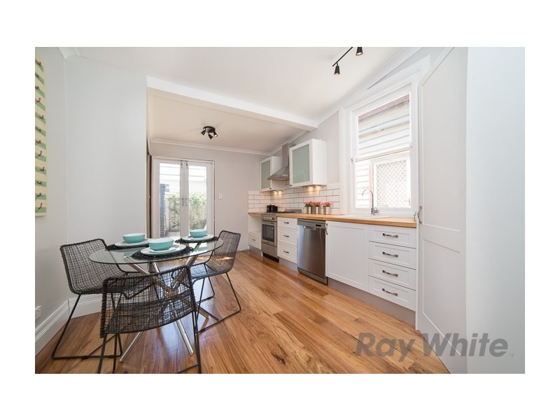 8 Bourke Street, Carrington NSW 2294