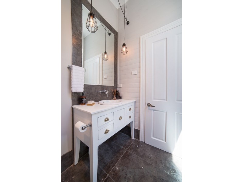 8 Bourke Street, Carrington NSW 2294