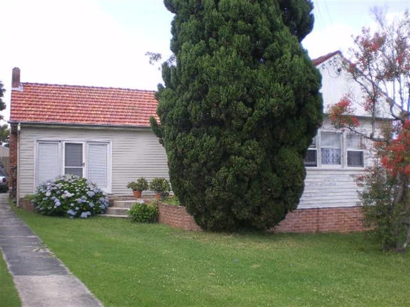 58 Hillsborough Road, Charlestown NSW 2290