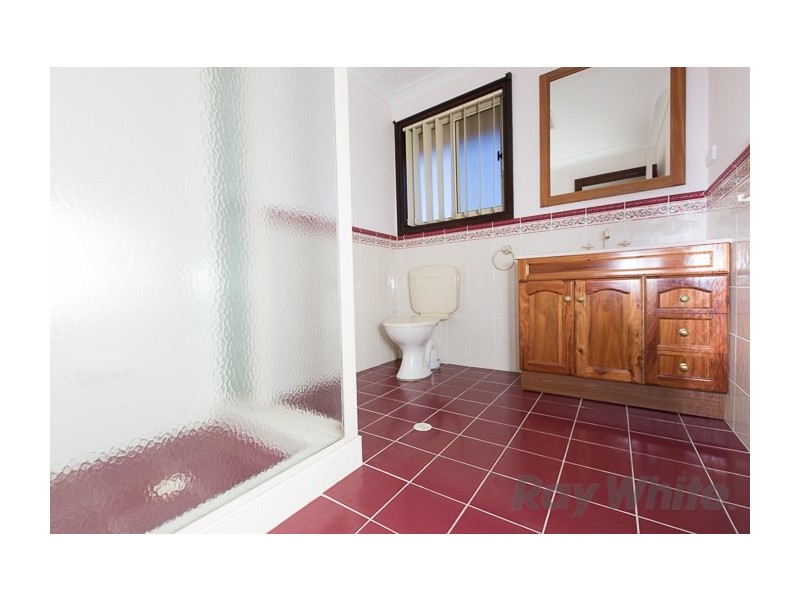 64 Dangerfield Drive, Elermore Vale NSW 2287