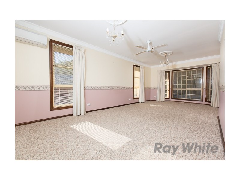 64 Dangerfield Drive, Elermore Vale NSW 2287