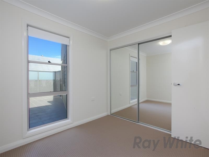 2/118-120 Dumaresq Street, Hamilton South NSW 2303