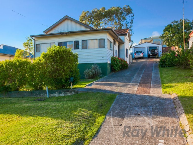 15 Raymond Street, Speers Point NSW 2284