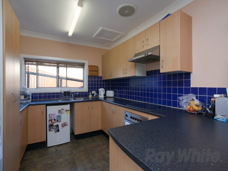15 Raymond Street, Speers Point NSW 2284