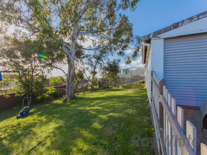 15 Raymond Street, Speers Point NSW 2284