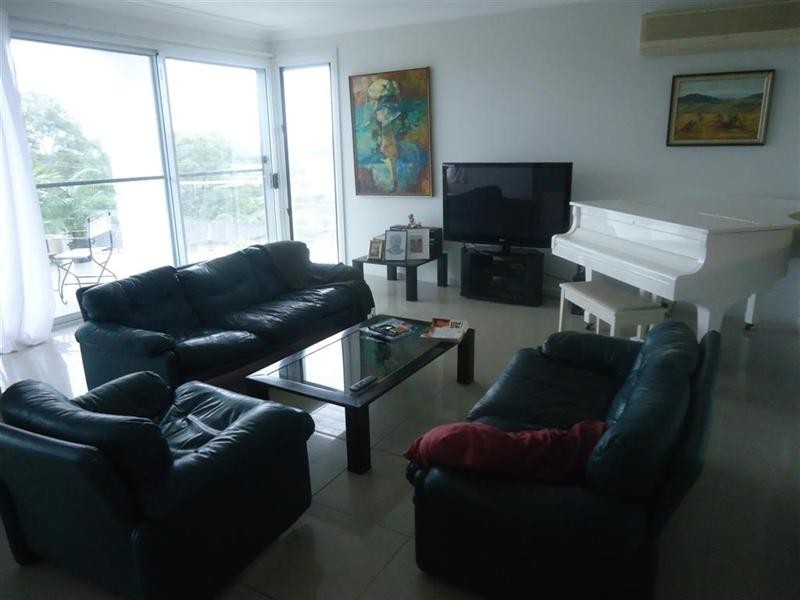 27 Ashford Parade, Merewether Heights NSW 2291