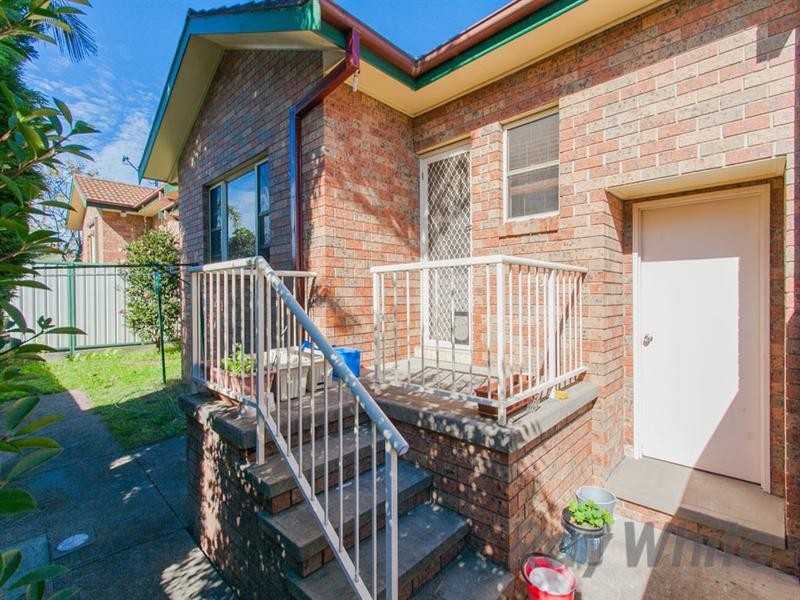 Unit 3/13 Floribunda Close, Warabrook NSW 2304