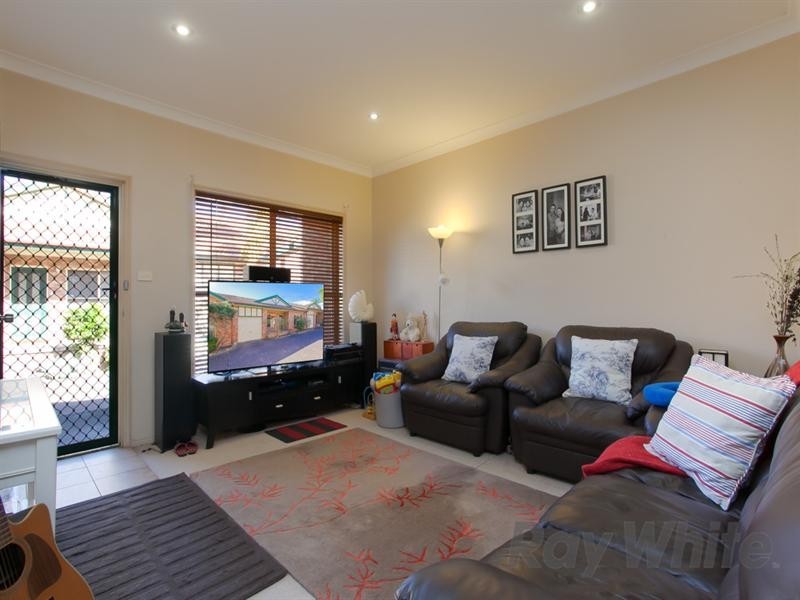 Unit 3/13 Floribunda Close, Warabrook NSW 2304